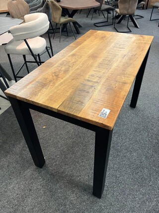 Bartafel Praag mango 135cm
